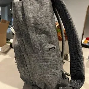 Herschel Supply Company | Bags | Herschel Pop Quiz Backpack  display picture 3
